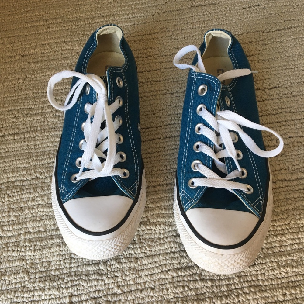 Teal converse